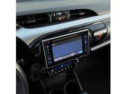 TOYOTA - HILUX - 2018/2018 - Prata - R$ 178.000,00